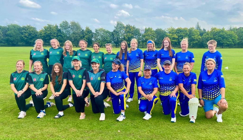 Brilliant advert for Cheshire Womens League Div 4 this afternoon.Langley posting 119/7 and Lindow 2s  89/7
Well played to all ladies from both teams 👏🏻