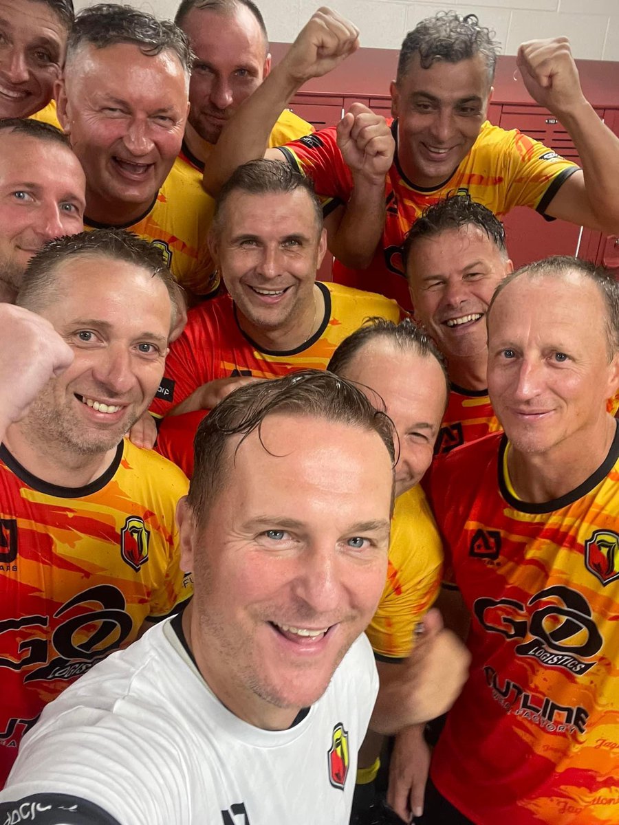 allstarsjaga's tweet photo. 🇺🇸W rozegranym w ulewnym deszczu meczu z AAC Eagles remisujemy 1-1⚽️ Bramkę dla naszego zespołu zdobył Robert Speichler bezpośrednio z rzutu rożnego👌W naszym zespole gościnnie zagrał Olo Moskalewicz. Więcej info już wkrótce 🤜 @wojpodlaskie @porannypl @wspolczesna @DDBialystok https://t.co/zoPJWCdqzO