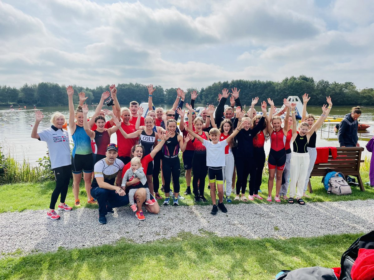 NicJRowley's tweet photo. Representing Lancashire today with @NWBiathleHub racing hard at the #Biathle of the Roses & coming together as a sporting community 🇬🇧🌹proud to have such a class spectrum of athletes ⏱
Ps. Can you tell she has coaches as parents 👇🏼 #ConeCrazy https://t.co/jDwqrQ1BRK
