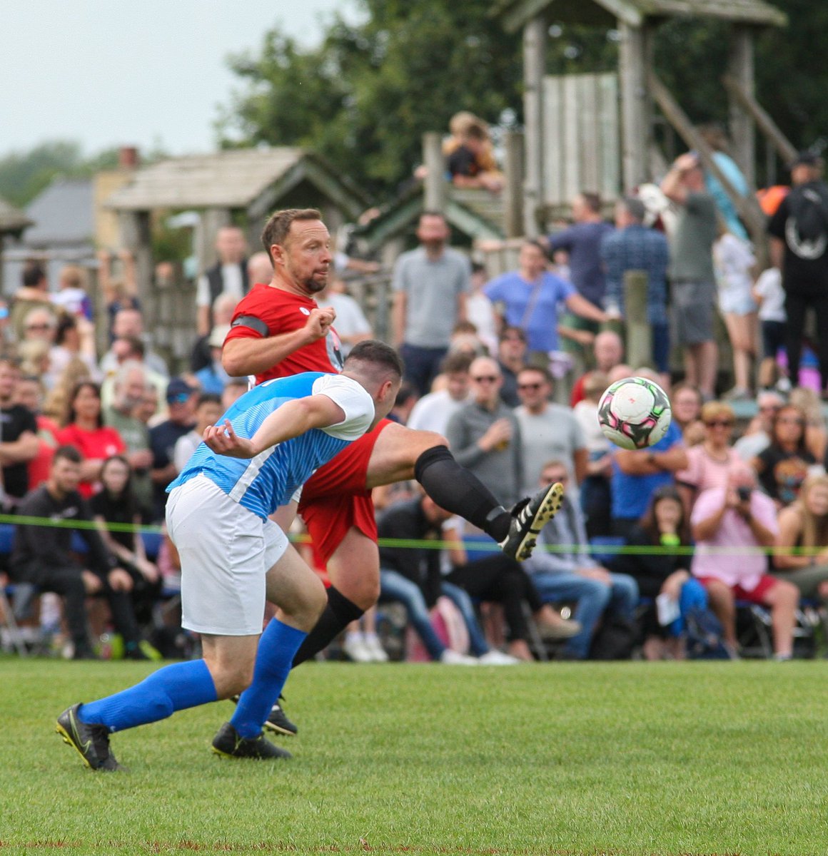 sjt_photos's tweet image. Today I had the pleasure of photographing the #AllforRio charity football match @ribchesterfc . @TommySpurr5 

Full gallery ➡️ flickr.com/gp/stevenjtayl…