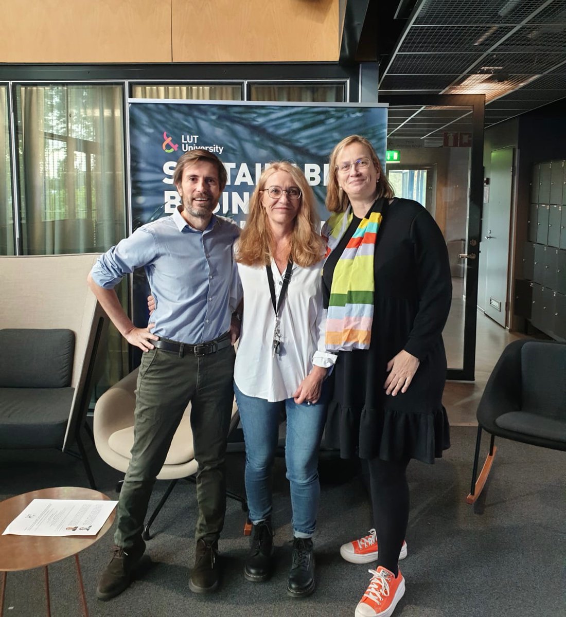 MaijanenPaivi's tweet photo. This week was an inspiring week in terms of media research and networks at #Lutbiz. Hosting 
@leona88hagen and @jcestino
 from @mmtc_ju and having media scholars and practioners in our #MediaContradictions seminar at LUT. New great ideas to go forward! https://t.co/RyHrU5X5C4