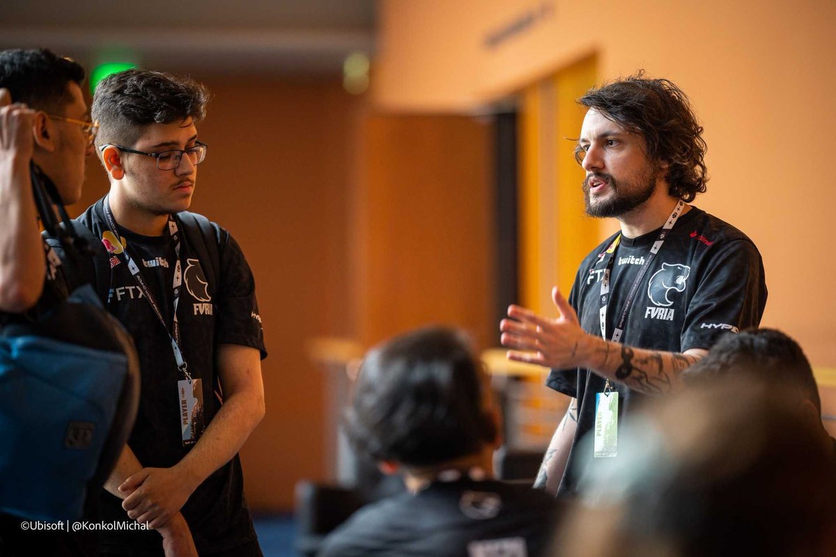 Siege_GG's tweet photo. BREAKING: JULIO leaves FURIA Esports

➡️ Read: https://t.co/ILIcuQLFO3 https://t.co/fjwgkLjoxu