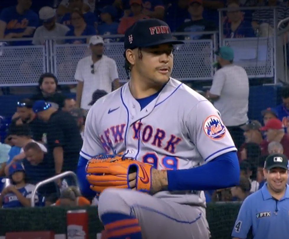 Chris Creamer on Twitter "The New York Mets are wearing the caps of