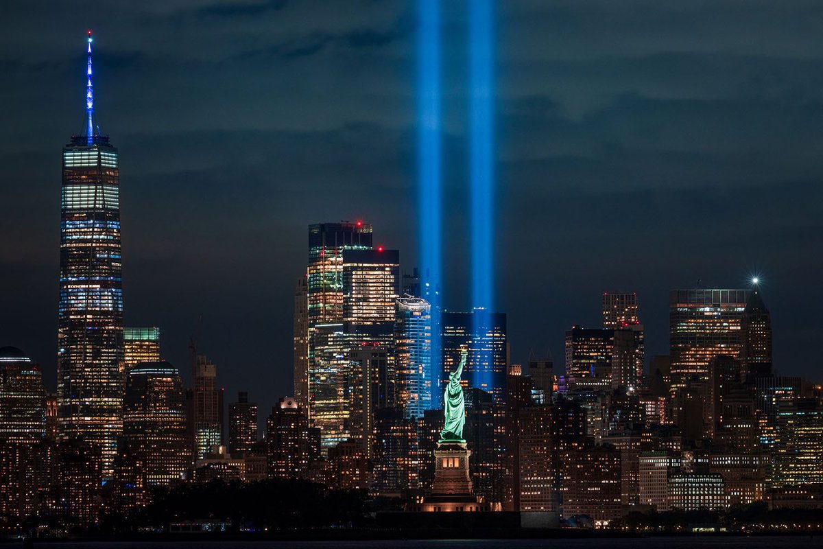 Never Forget. 09/11/2001

#FDNY #NYPD #NewYorkCity #NeverForget