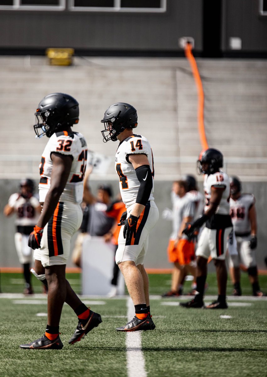 Oregon State Football tweet media