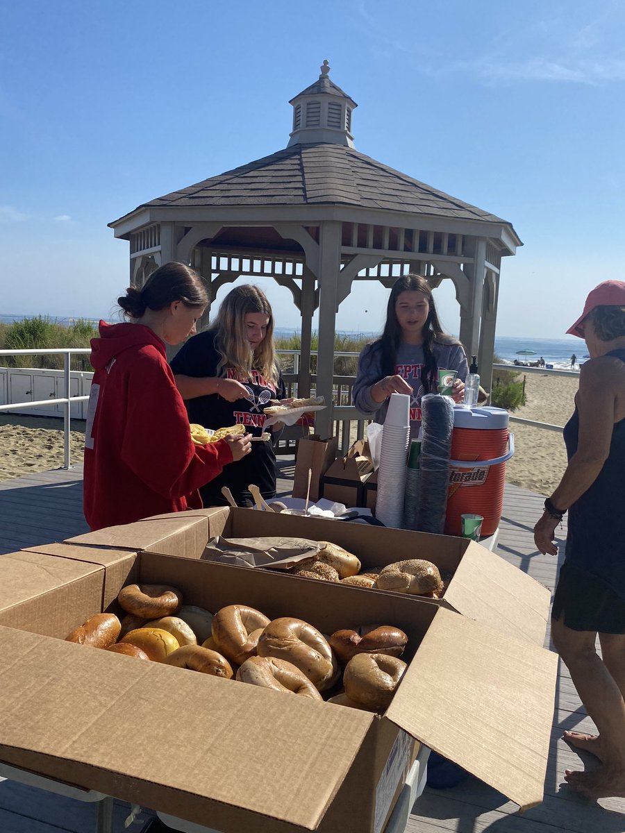 mgustray's tweet photo. Family Beach Yoga &amp; Community Clean Up was such a success. Thanks to @CleanOcean @BGCMonmouth &amp; @Scarlet_Fliers Girl’s Tennis + all the Salted Souls who joined in Bradley Beach this weekend. The 45 participants &amp; 33 giveaways left everyone’s hearts full &amp; our beach a lot cleaner https://t.co/Axw6bUZ2BX