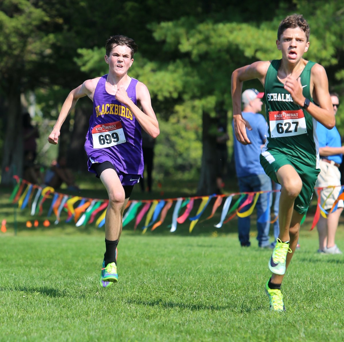 Mike_Photograph's tweet photo. Guilderland &amp; Voorheesville ran well in the Blackbird Invy. Voorheesville Girls won the D2 title w/ 23 pts, Guilderland Girls 3rd w/ 95 &amp; Boys 2nd w/ 58. Lindsey Wight 2nd, Mason Curl 8th, Alexa Kosier 12th &amp; Aakash Iyer 3rd. @theAEnews @GoDutchAthletix @GLandTrack @GuildBoysRun https://t.co/7xsWK5uzS5