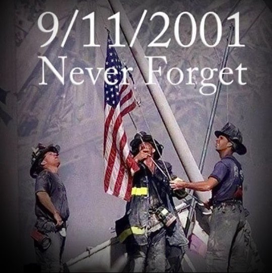 #patriotday #sept11 #neverforget #worldtradecenter #nyc #twintowers #localslistcap