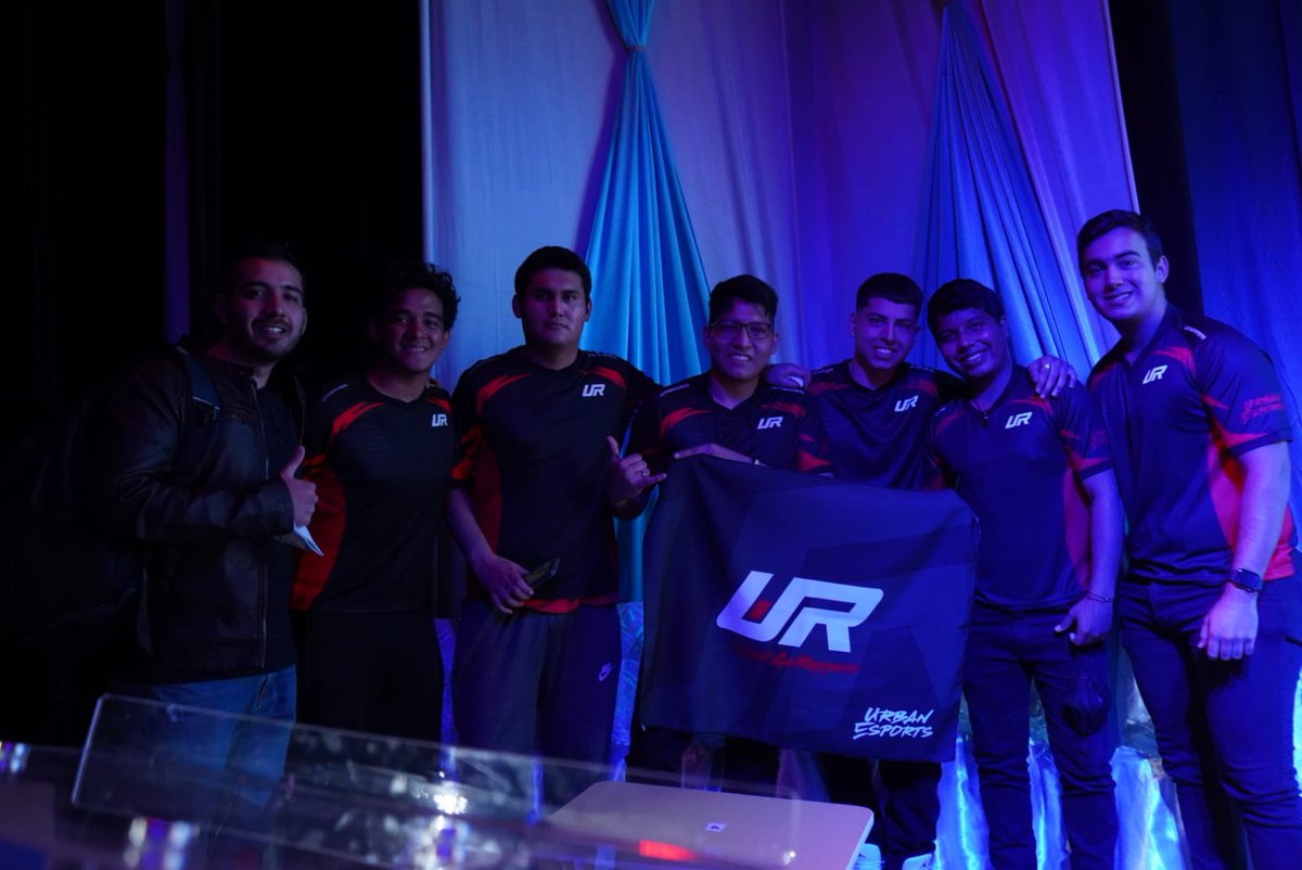 #Presencial | Gran Final 🇵🇪

El freestyle llegó a los escenarios para apoderarse de ellos, vamos por esa final <a href="/LIGA1_PE/">LIGA 1 PERÚ</a> 🏆

¡ A dejarlo todo raperos ! 🎤

🆚️| <a href="/KingOfKings_GG/">King Of Kings 👑</a>
⏰️| 15:10 🇵🇪
🎙| twitch.tv/reyjoseant 

#SigueVivoElCRPeruano 
#LetsGoRappers #GoLiga1 🎙