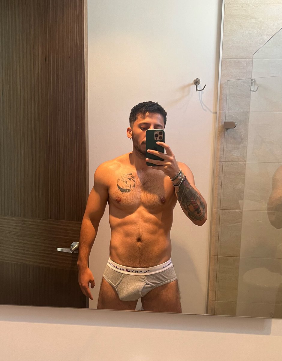 GabAndy01's tweet photo. RT y sorpresa 🎉🕺🏽🔥 https://t.co/Yb04N5edwj