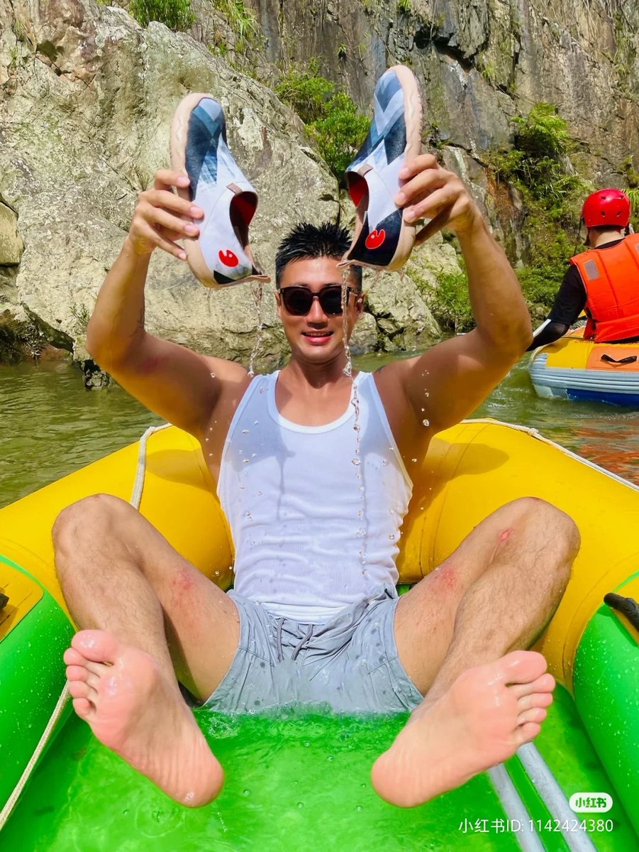 Asian Male Feet (@hkmngel) on Twitter photo 