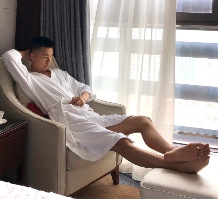 Asian Male Feet (@hkmngel) on Twitter photo 