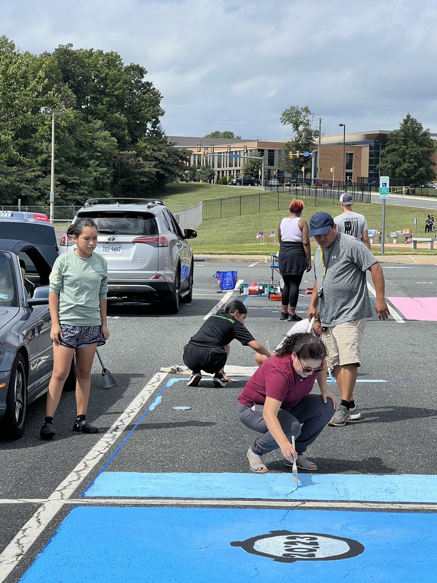 FreedomHSClass23 tweet media