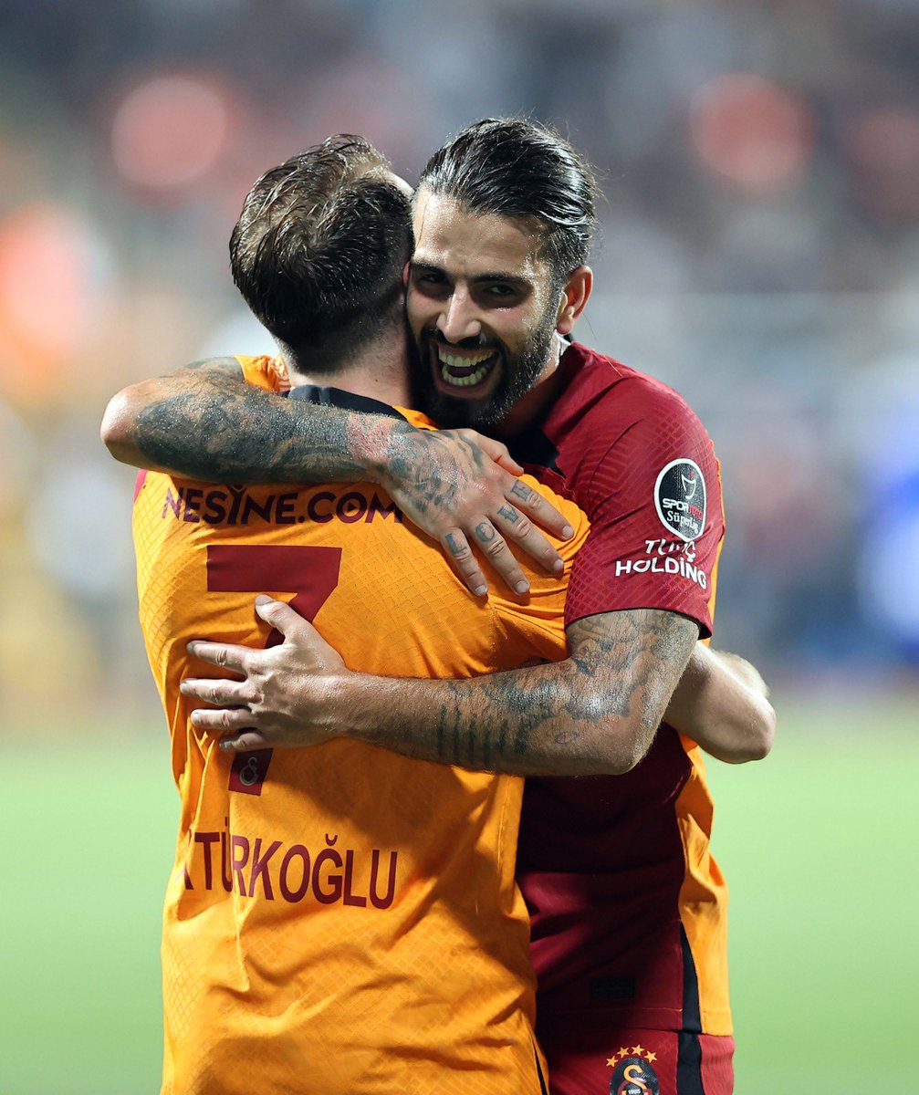 GalatasaraySK tweet picture