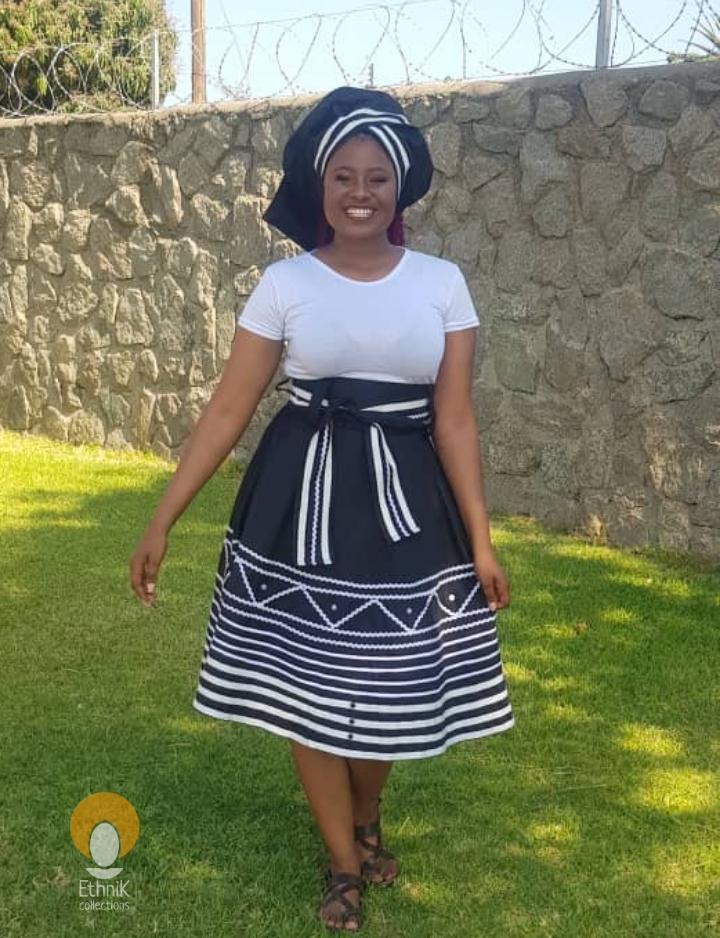 Ethnik_Collect's tweet photo. "I'm in love... I look good, I feel good and I'm so happy... I'm in absolute love I tell you" - Nozizwe Khumalo 

We make our clients happy, let us make YOU happy

Nozizwe Khumalo https://t.co/cOynFfhB3a