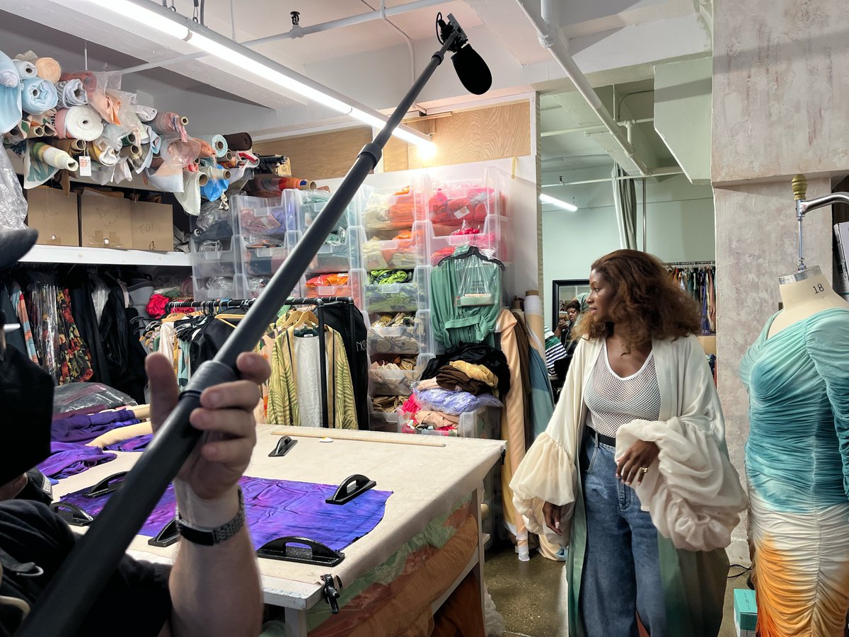 makespringhill's tweet photo. A behind the scenes look from our new series #ThesePieces! 📸
Episode 1 with @fenoelofficial is out now on @makespringhill’s YouTube! https://t.co/1ONWnbQu0N https://t.co/uhpVzpCKAX