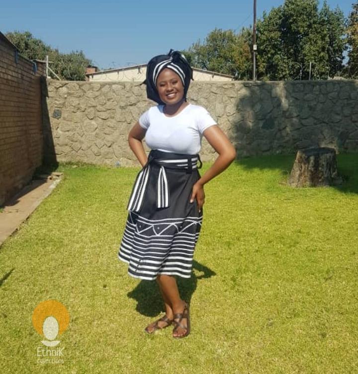 Ethnik_Collect's tweet photo. "I'm in love... I look good, I feel good and I'm so happy... I'm in absolute love I tell you" - Nozizwe Khumalo 

We make our clients happy, let us make YOU happy

Nozizwe Khumalo https://t.co/cOynFfhB3a