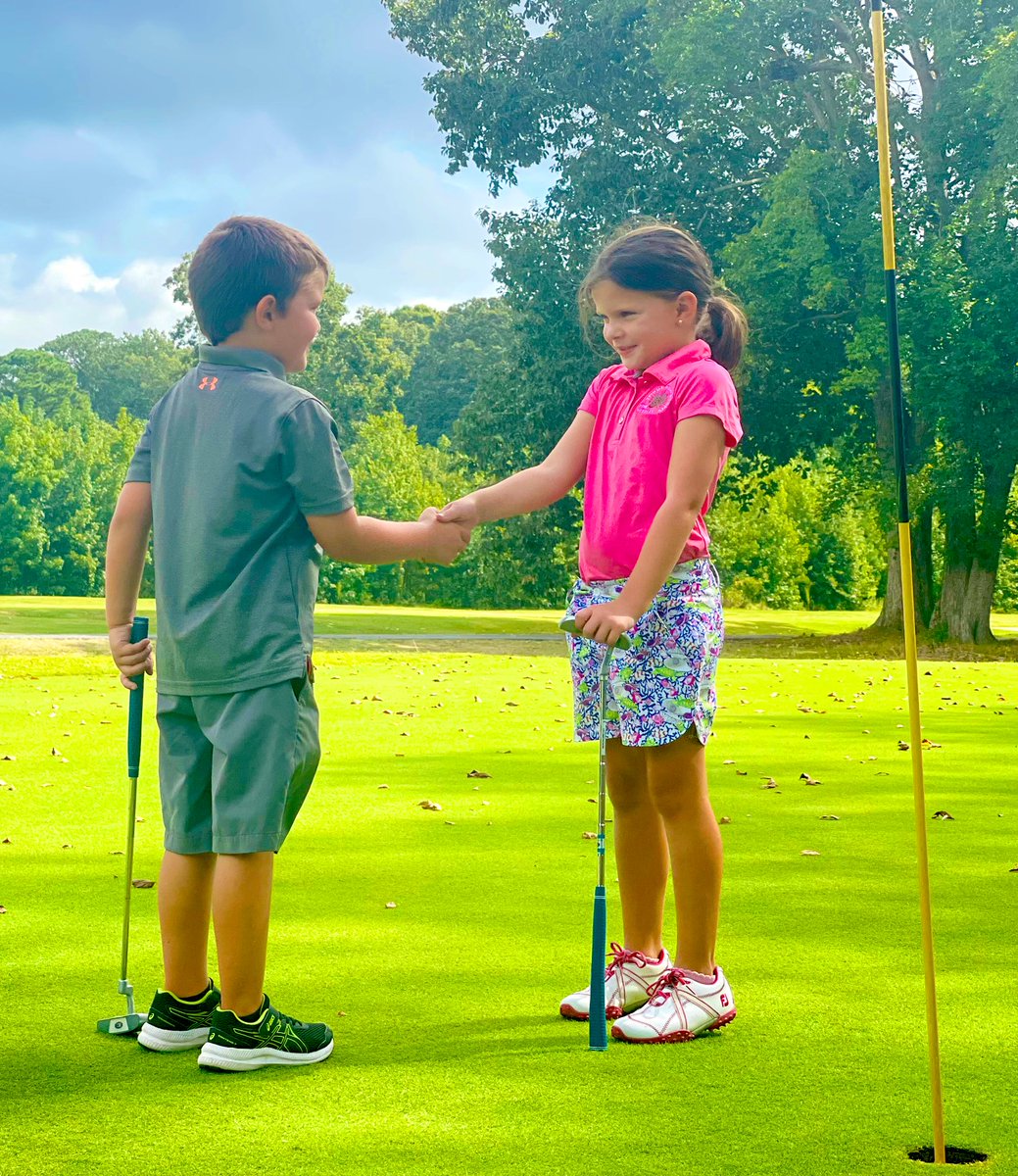 Give a kid golf and you give that kid a gift for life 💕

Retweet if you agree 👊