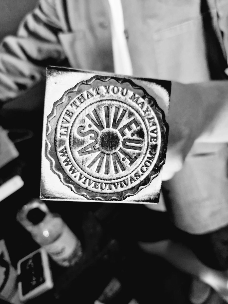 Our local VuV store has been open for 1 year today after it was initially a "pop-up".

Thank you for your continued support. 

#WeAreVuV