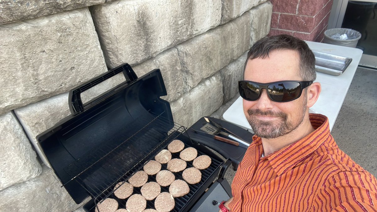 kurtarnold_kurt's tweet photo. Nothing like a bbq for the church family to get the season kicked off. #fallSizzler @FGC_Halifax You will never guess who got the job on the grill! https://t.co/uIU5GjTjmT