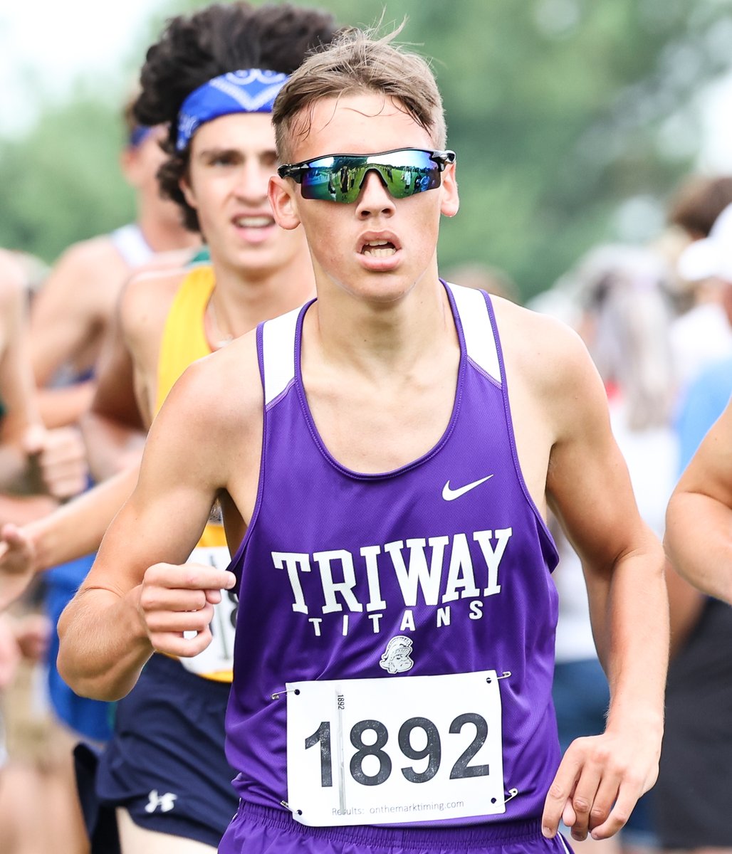 josh_mc1982's tweet photo. XC: Photos from yesterday's Wooster Invitational #TDR #5of10 https://t.co/TIcwvEy7g4