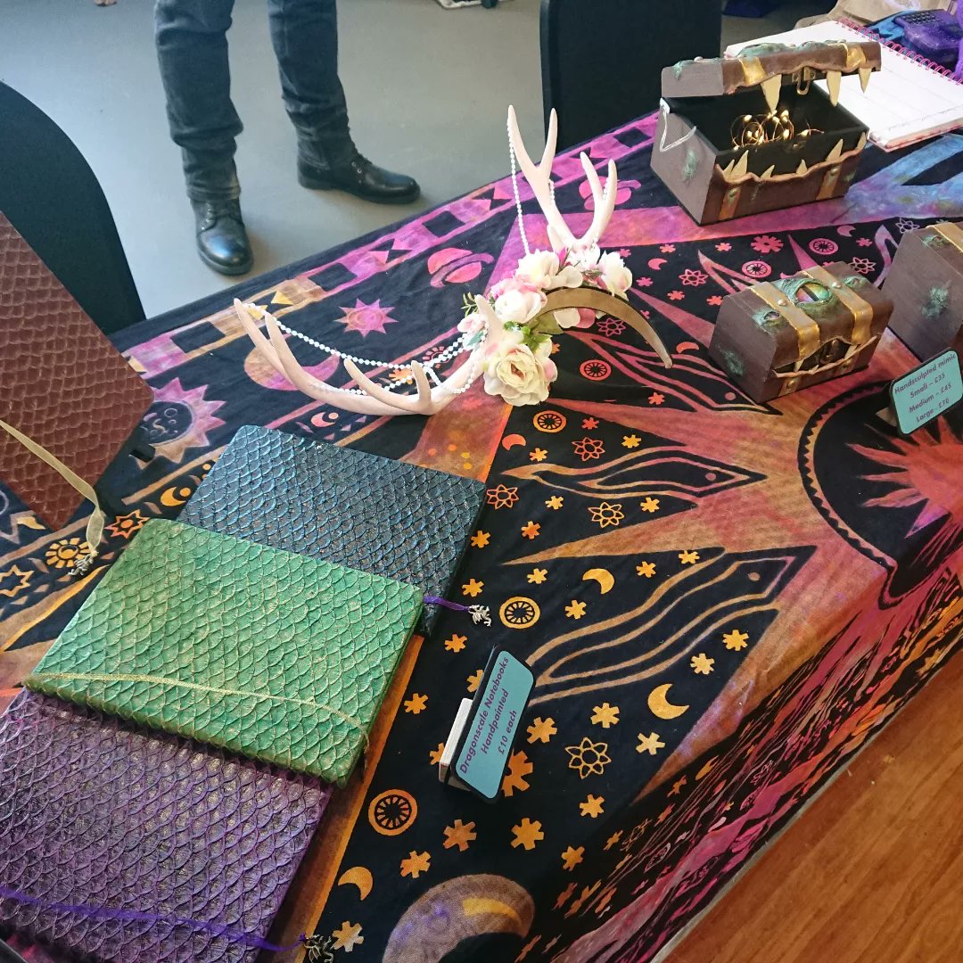 ChaosGrublet's tweet image. Thank you so much to everyone who supported my business at @wyntercon this weekend. Leftover con stock will be hitting Etsy in the next few days so keep your eyes peeled 👀

Now I'm gonna go crash for 24 hours.

#smallbusiness #supportsmallbusiness #handmade #etsy #DnD #tabletop