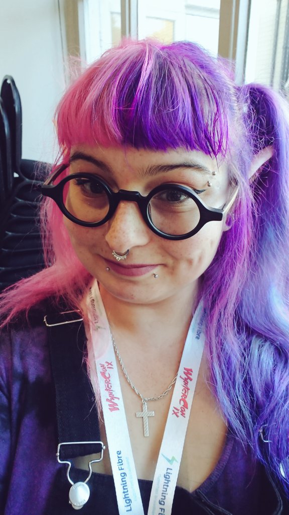 ChaosGrublet's tweet image. Thank you so much to everyone who supported my business at @wyntercon this weekend. Leftover con stock will be hitting Etsy in the next few days so keep your eyes peeled 👀

Now I'm gonna go crash for 24 hours.

#smallbusiness #supportsmallbusiness #handmade #etsy #DnD #tabletop