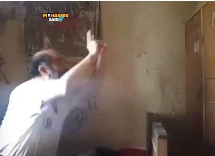 الموظفين في شركه we مستغربين ليه حياتهم بايظه 
العملاء بعد كل صلاه : #قاطع_حرامي_النت_في_مصر