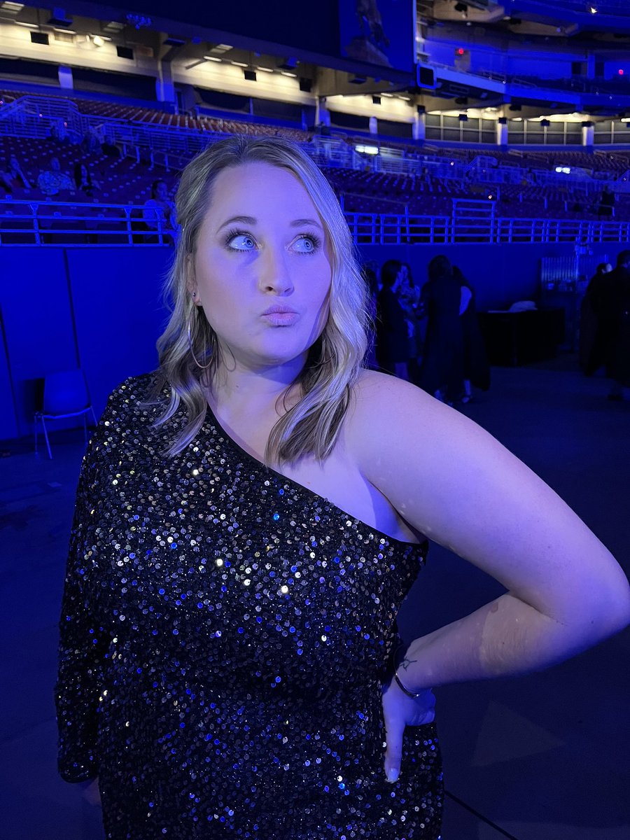 s_mariah1's tweet photo. also, did you know network marketing creates the most millionaires?! Monat alone has over 71 millionaires, in SIX YEARS!!! #networkmarketing #monat https://t.co/cYuWgH1Jti