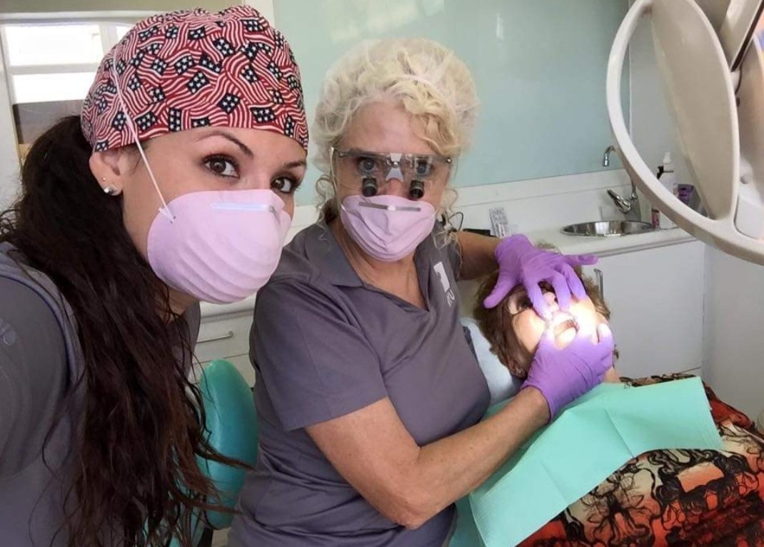 Drakimdds's tweet image. We're just making sure it hurts, don't you worry. #dentalfetish