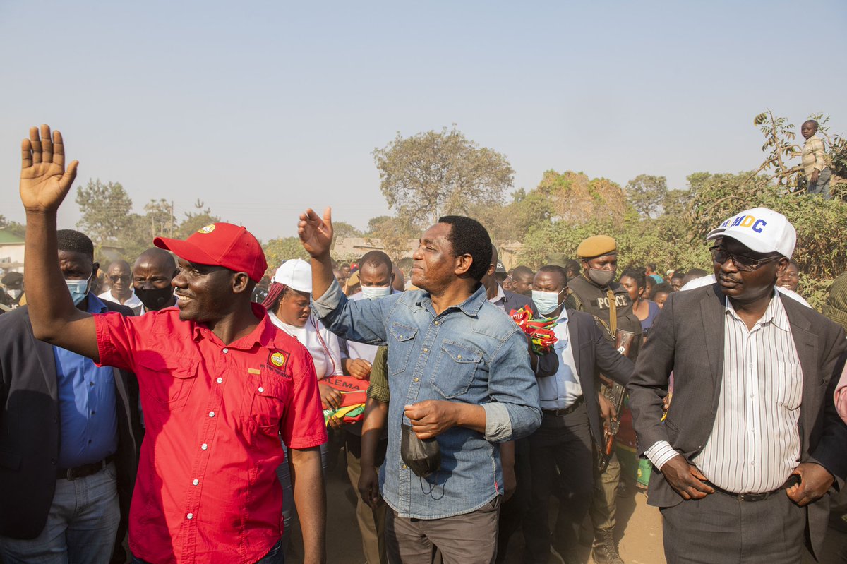 HHichilema's tweet photo. It was pleasure touring #Kabushi Constituency & chatting with citizens pa ground about
challenges they face. We will & are already fixing some of these challenges through developmental projects & enhanced #CDF.
#Zambia chalo ichisuma sana!
#FIMBAUPOKE
#VOTEUPND
#CHALONAMORALE https://t.co/gZsr5krcIW