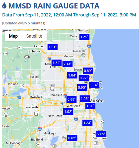 InnovativeWx's tweet photo. The Milwaukee area has already seen upwards of 0.50-2’’ of rain today, and more rain will continue through the rest of the day with a Flood Watch in place until tomorrow afternoon. Temps are holding steady in the low to mid 60s as blustery NNE winds reach gusts between 25-35 mph. https://t.co/7aPEBI299y
