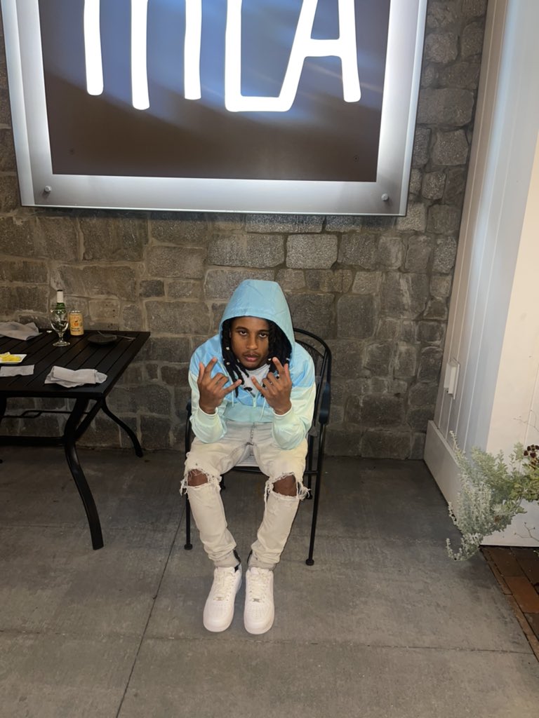 zayhwd's tweet photo. Forever with the trials I’m prepared to Thug it out https://t.co/Py3ckr7ctZ