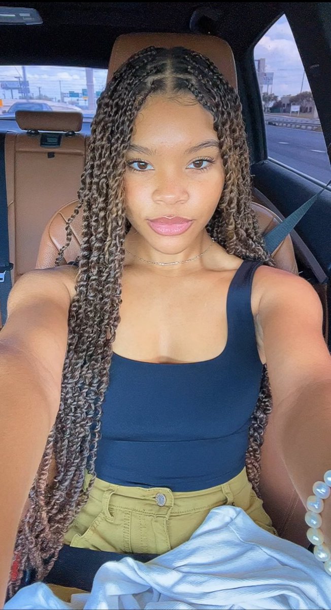 mariah (@mariahebrooks) on Twitter photo 