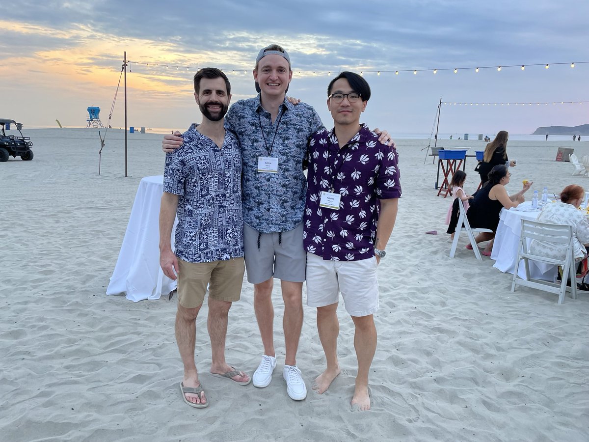 dustylusemd's tweet photo. Had a great meeting at @SCSAUA with the @UTHUrology crew. Beautiful setting at @delcoronado for lots of fun and learning. https://t.co/Lc9QoyUpZK