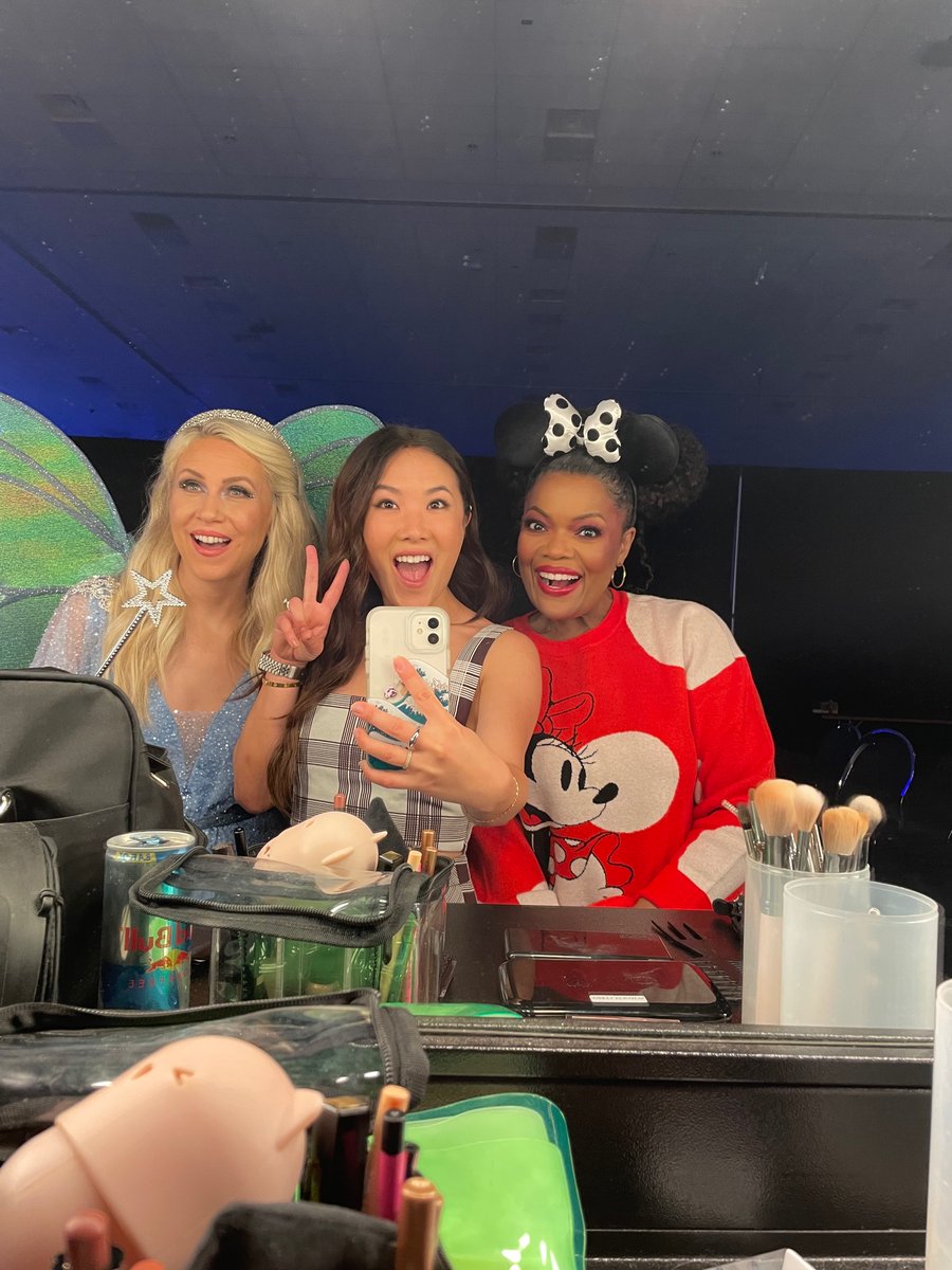 allymaki's tweet photo. First time judging the @DisneyD23 #Mousequerade and it was such a blast! Congrats to all the incredible contestants 🪄 https://t.co/cTolaSiqcQ