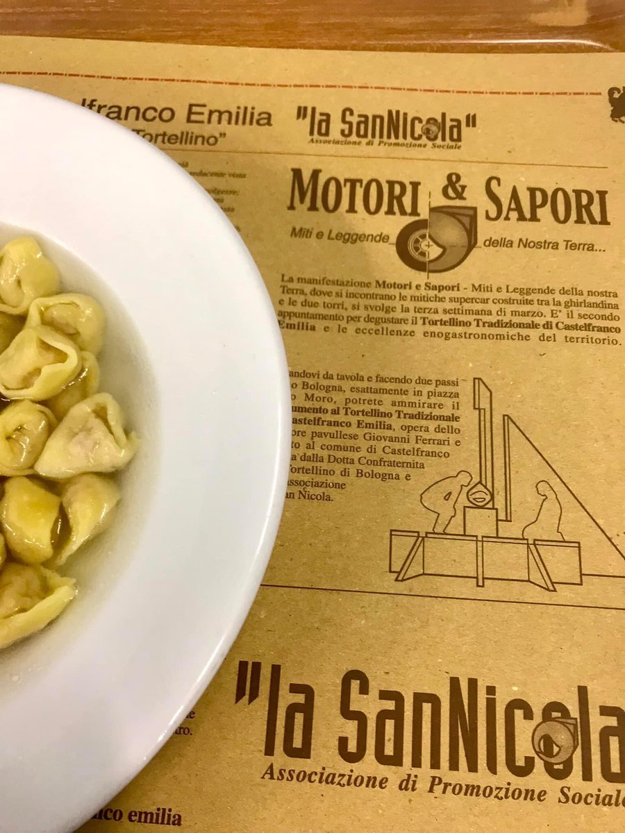 Ottimi tortellini in brodo a “la SanNicola” a Castelfranco Emilia.
Grazie a le sfogline👏👏
#cucina #ricette #tortellini #modena #bologna #castelfrancoemilia <a href="/Modenamoremio/">Modenamoremio</a> <a href="/cittadimodena/">Comune di Modena</a> <a href="/CamComModena/">CamCom Modena</a> <a href="/ConsorzioModena/">Prosciutto di Modena</a> <a href="/ParmesanUK/">Parmigiano Reggiano</a> <a href="/MortadellaBO/">MortadellaBologna</a> @PastaZalla <a href="/PiacereModena/">Piacere Modena</a>