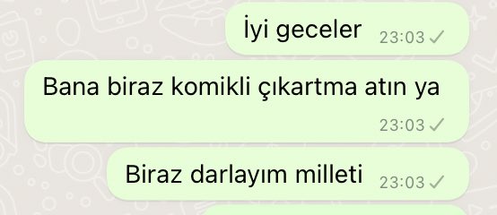 demirezbusra's tweet photo. Yaşıtlarım çeyiz düzem üçüncü çocuğu yapam o sırada ben; https://t.co/FDpS8d8XkZ