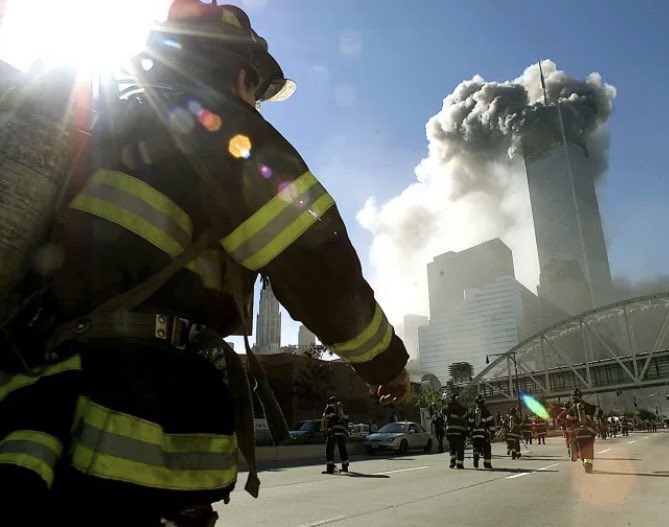 StoneWaterTrain's tweet photo. This 9-11, pause, reflect and remember. Honor this event by recommitting to the unity and focus we had as a nation in the weeks that followed. Thankful this is my home. https://t.co/hU6G2kpf5d