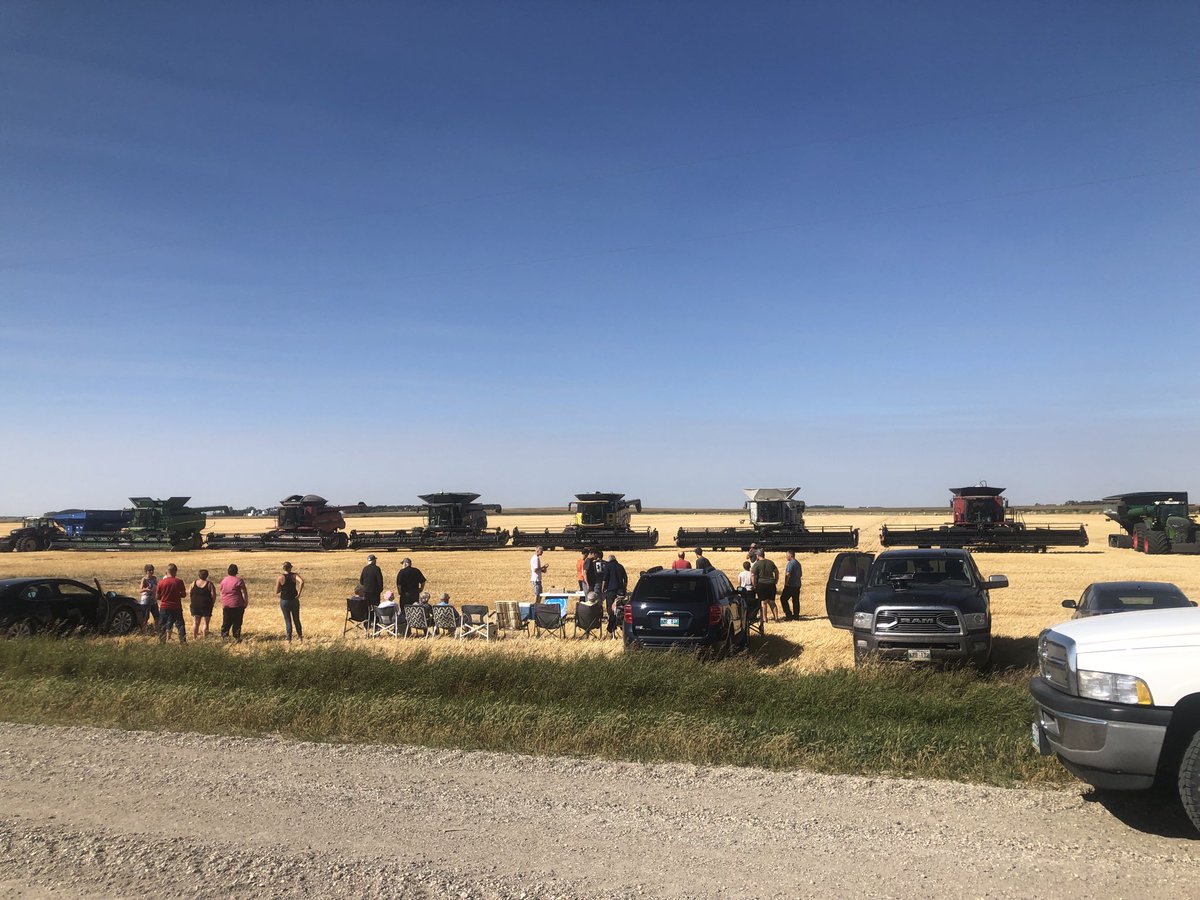 If this doesn’t fill your heart you better check your pulse. #endhunger Canadian Foodgrains Bank. Louise Grain growing project.
