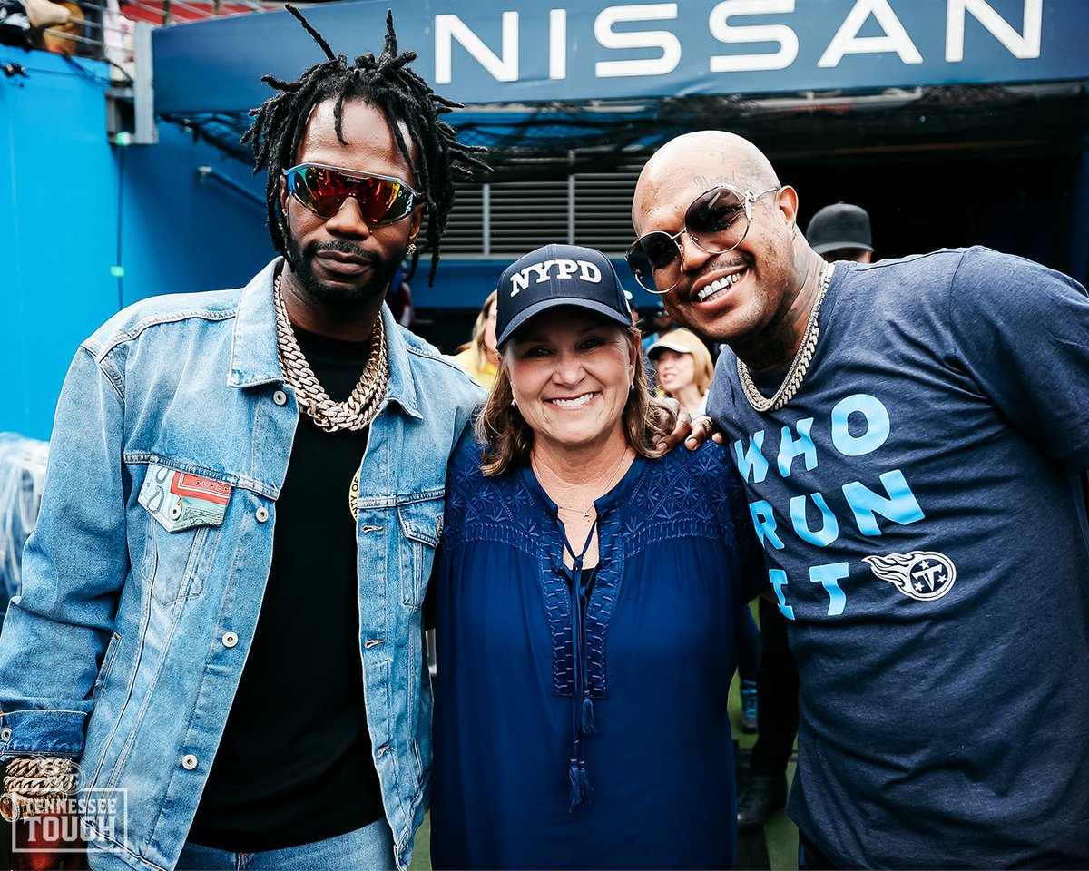 Name a cooler owner <a href="/therealjuicyj/">juicy j</a> x <a href="/DJPAULKOM/">DJ PAUL THREE6MAFIA</a>