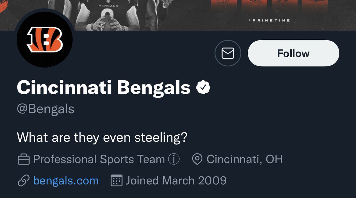 RamonFoster's tweet photo. Steeling your JOY. You Bungles 😂😂😂😂😂. @Bengals 😂😂😂😂😂😂😂. Walk in your trap and take over your little kitty trap. #LittleBrothers https://t.co/lew6eZaviW