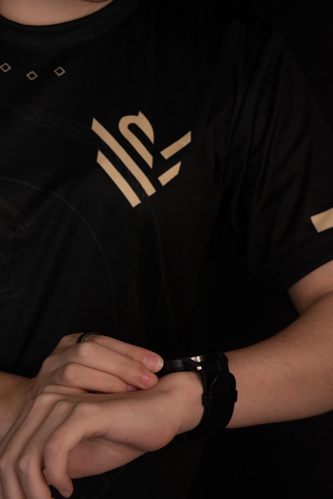 HEY, VOS🫵🏽

Sabes que hora es? La hora de apoyar a los kings en su viaje hacia la #LLA 👑

¡Mira el partido con nosotros! ▶ discord.gg/3h5d5V23gB

En el tier 2 esta el talento y las ganas, pa 🔥