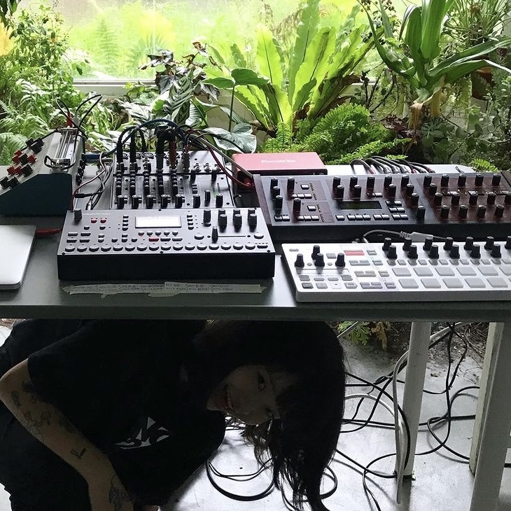 It's Tzuhan in control now until 10 - Listen internetpublicradio.live