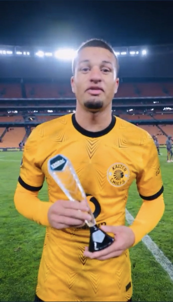 MWTlali's tweet photo. Yusuf Maart keeps on collecting these Man Of The Match Awards yazi 🤌🏾 https://t.co/Wht3B9NS9p