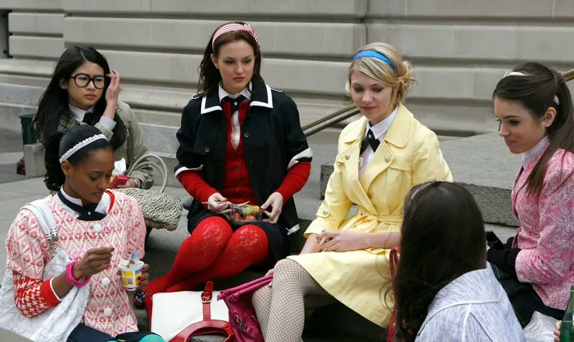 PopCrave's tweet photo. 15 years ago today, ‘Gossip Girl’ premiered on The CW. https://t.co/XV8Weox12m