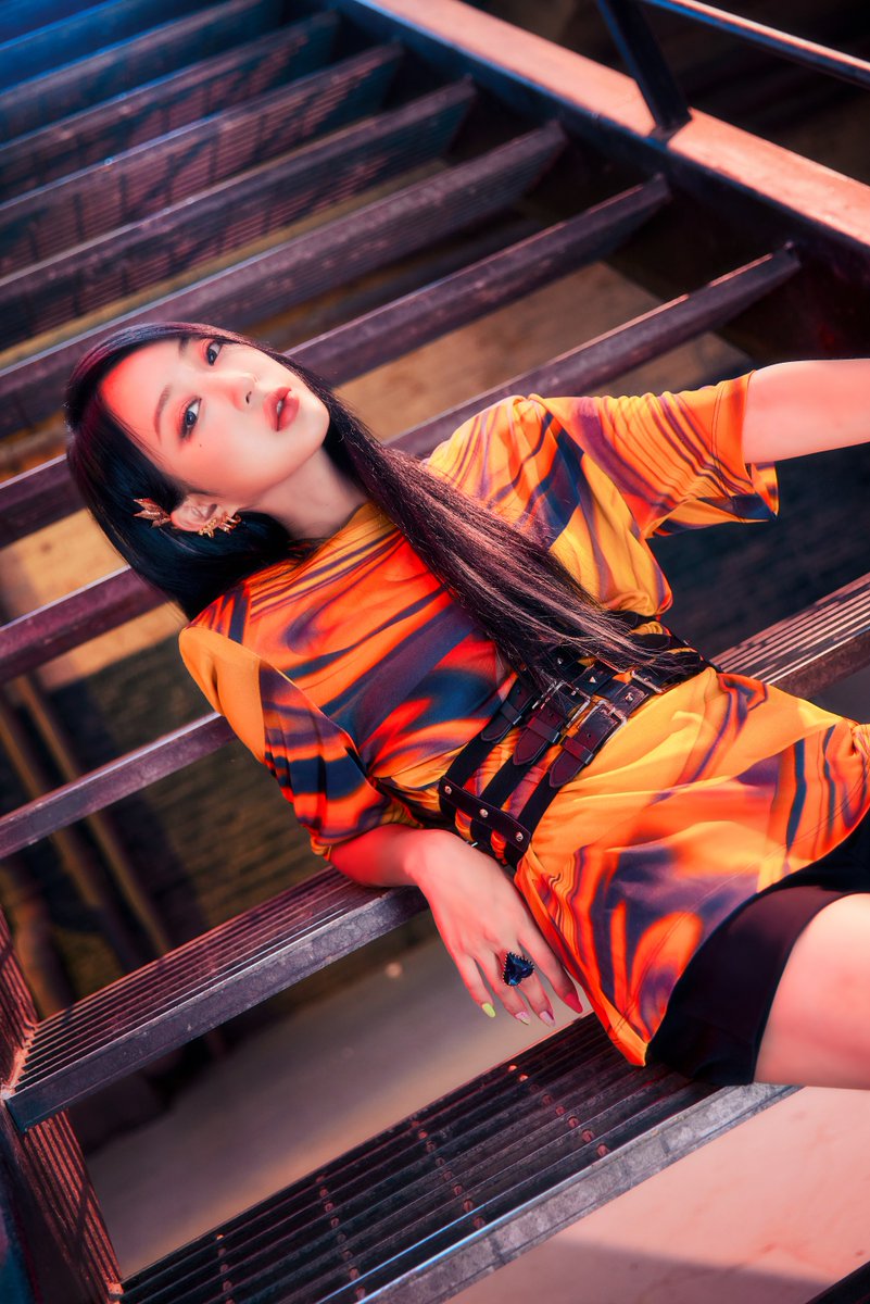 SonyMusic_Kpop's tweet photo. [D-10]
EXID 10th Anniversary
SINGLE ALBUM [X]

불이나(FIRE) Concept Photo #HYELIN #혜린

2022.09.29 THU. 6PM(KST)

#EXID #X #LEGGO #EXIDXLEGGO #10thAnniversary #Single #Album #Title #불이나 #FIRE #ConceptPhoto #Teaser #20220929_6pmKST #929 #6PMKST #Release #SonyMusicKorea https://t.co/HDEj2zmCEK