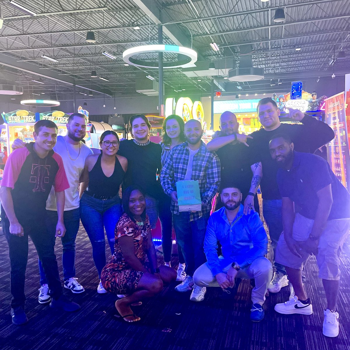 Celebrating our one and only <a href="/Pharaoh_Mina/">Ⓜ️ino</a> on his promotion to RSM! Archer team will miss you!!! Best of luck in Alabama 🤠🙏🏼🎉🎊 #OneTeam  #DingDingDing
