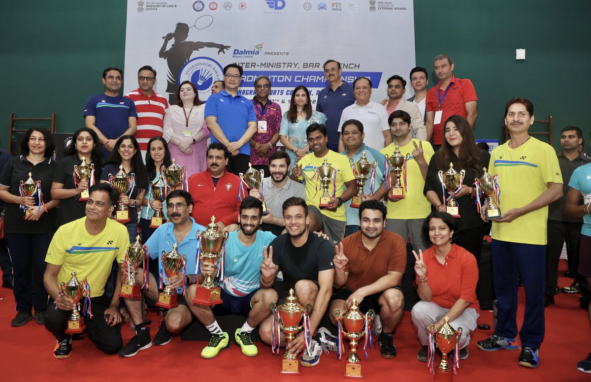 KirenRijiju's tweet photo. Being active in sports will not only keep heart, mind and body healthy but our overall life becomes more meaningful. I congratulate all the winners 🏆 
I and Justice Vikram Nath also tried some shots after the matches🏸 https://t.co/GdeyCjpUvE