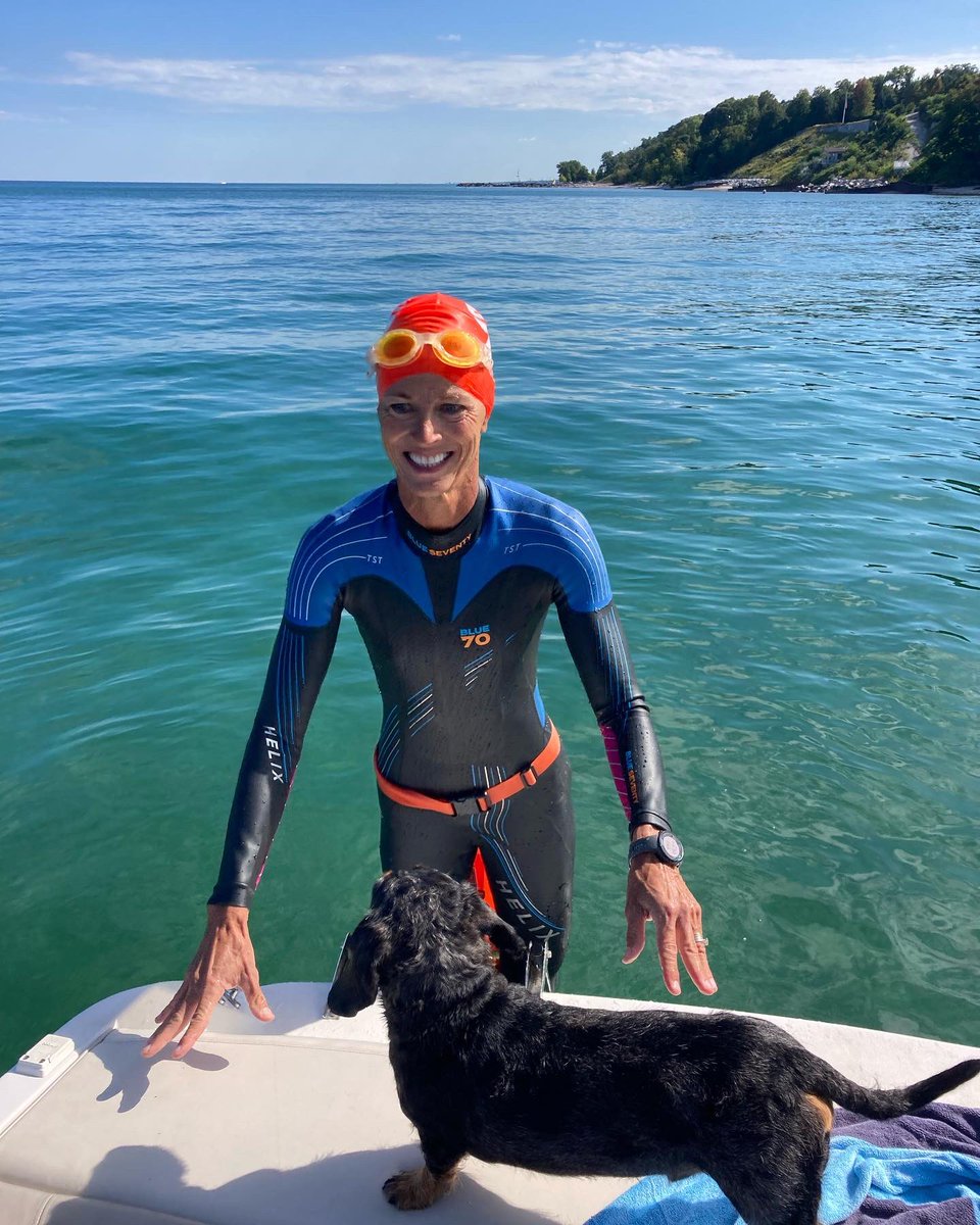 TCLF68's tweet photo. Sunday Funday OWS Lake Michigan @blueseventy @spaerotriathlon #spaerotri #blueseventy https://t.co/nVCnFstVHO